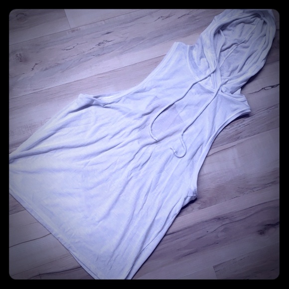 Victoria's Secret Tops - Victoria's Secret Sport Workout Tank